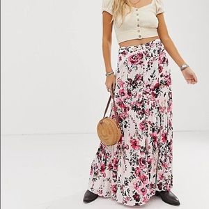 LAST CHANCE Floral Maxi Skirt Sz. MEDIUM